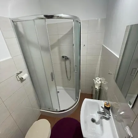 Hostel Goscinne Impresja Kadzidlo